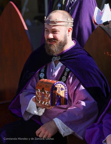 Barony with gift box